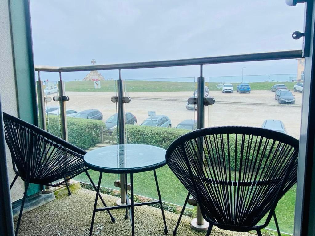 Zinc @ Fistral Beach, Newquay New Quay Eksteriør bilde